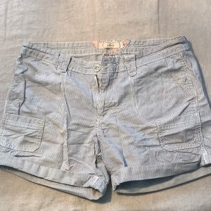 Levi’s shorts
